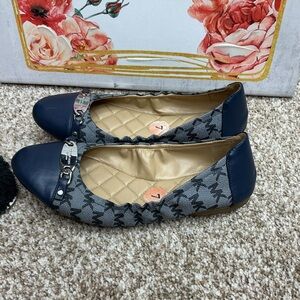 Michael Kors Blue and Gray Women's Flats